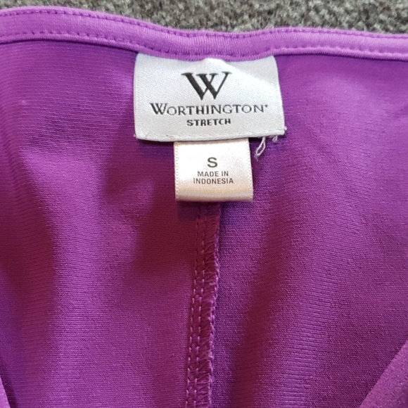 Top - Picture 2 of 4